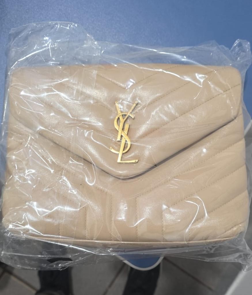 Amiga de vítima é indiciada suspeita de furtar 3 bolsas de grife e vender na internet em MT