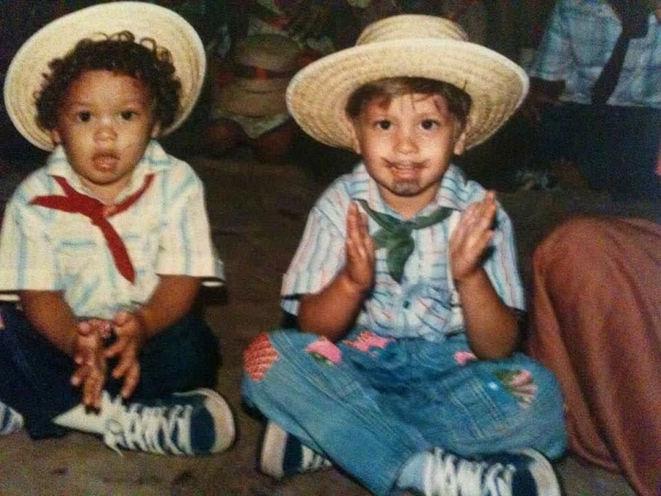 Dia dos Irmãos: confira fotos e homenagens dos leitores a esses parceiros de vida