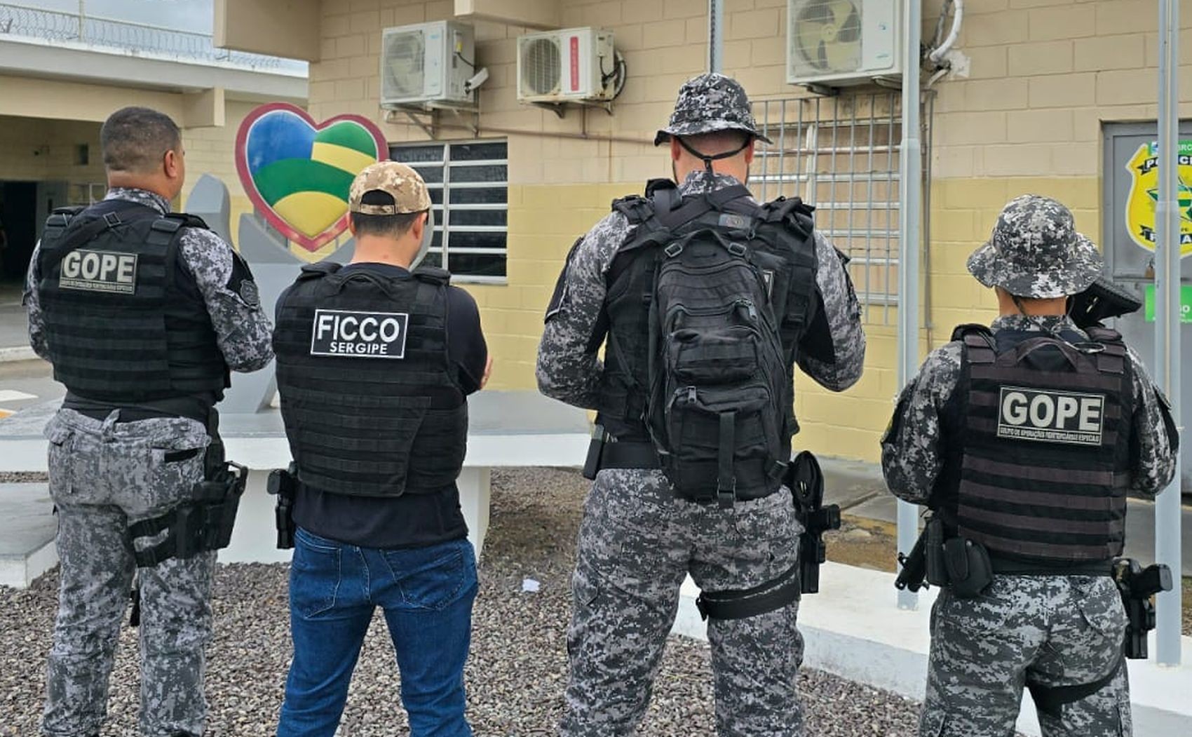 Polícia cumpre mandado de prisão contra líder do tráfico de drogas em Sergipe