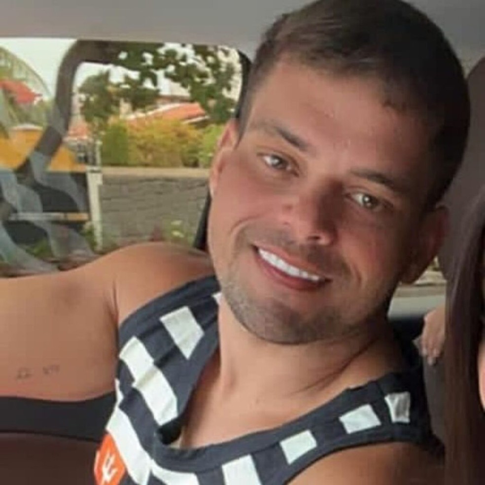 Jackson Leandro Ribeiro da Silva, de 33 anos, foi morto a tiros em Campina Grande pelo ex-companheiro da atual namorada dele — Foto: Arquivo da família
