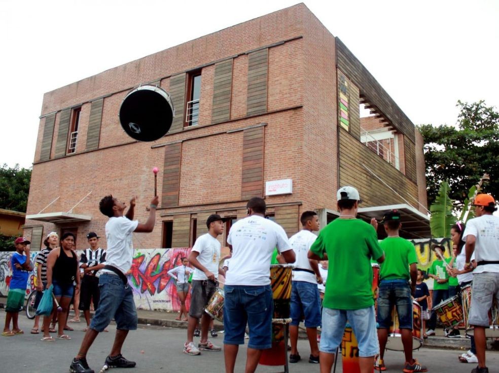 Arte no Dique recebe Festival do Tambor em homenagem a Neguinho do Samba 