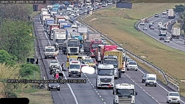 Motociclista fica ferido após acidente em rodovia de Jundiaí