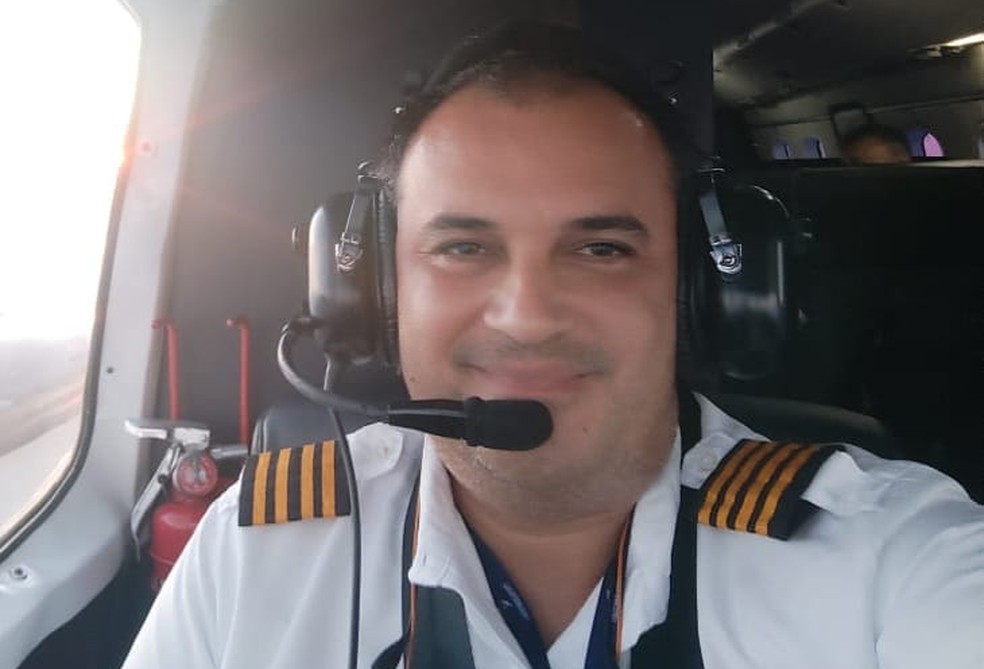 Piloto Leandro Costa de Souza, de 40 anos, foi uma das 14 vítimas do acidente aéreo em Barcelos, no Amazonas — Foto: Leidiana Nobles/Arquivo pessoal