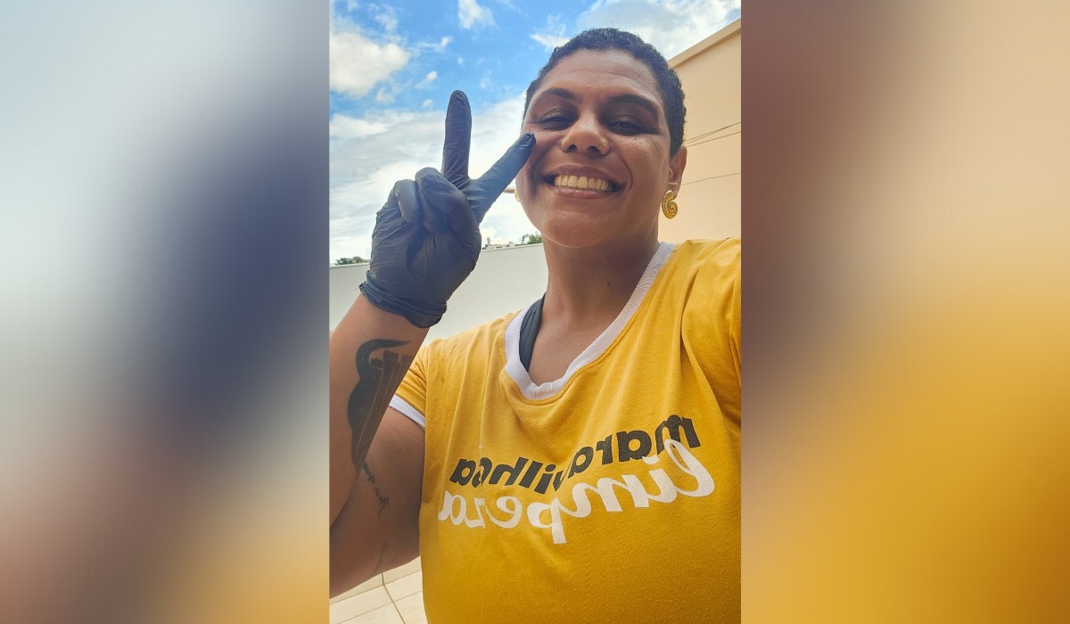 Do luto à liderança: empresária do interior de SP transforma faxina em recomeço após superar depressão