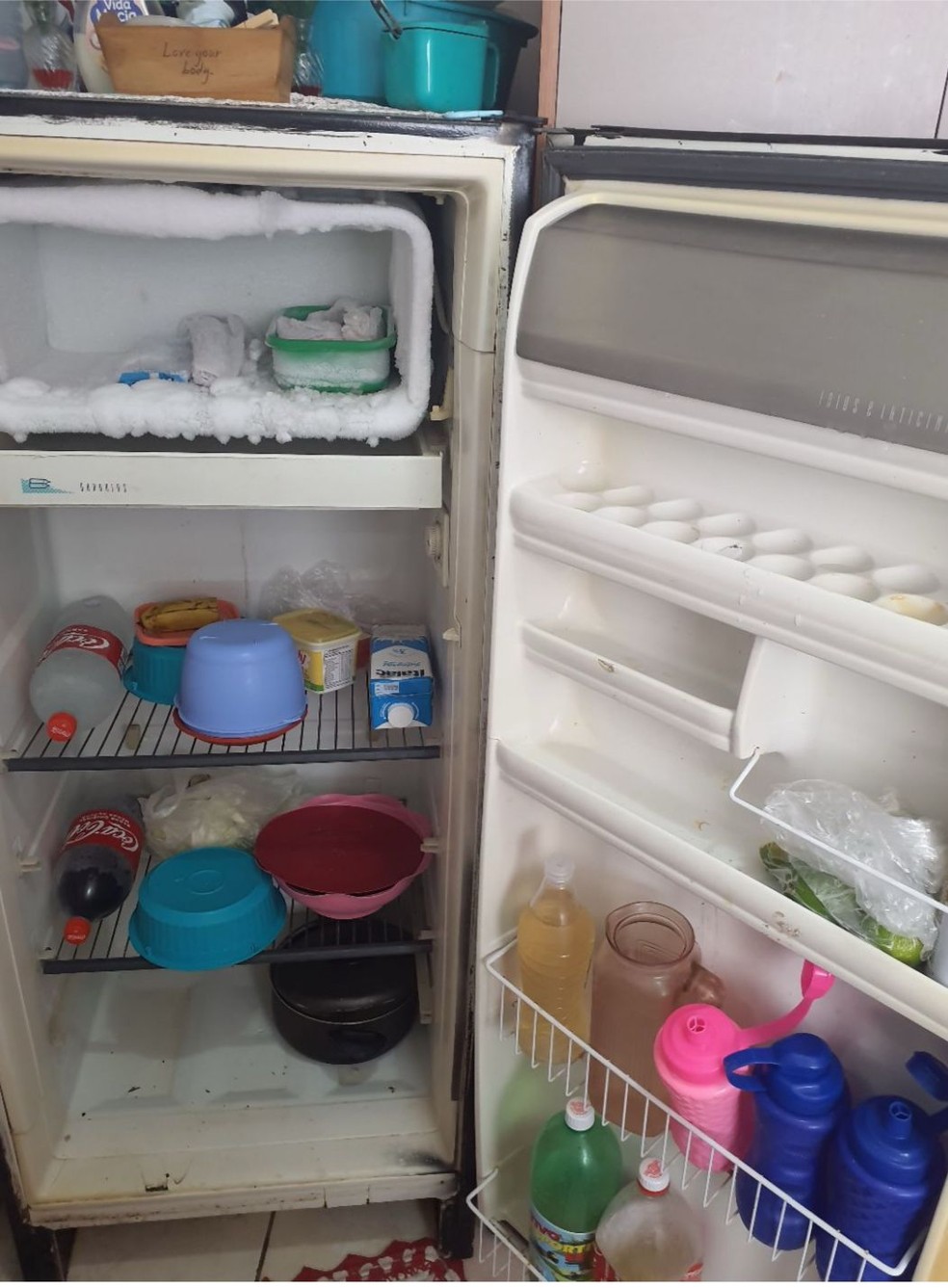 Mãe é presa por abandonar filho de 8 anos em apartamento por três dias em Americana — Foto: Guarda Municipal de Americana