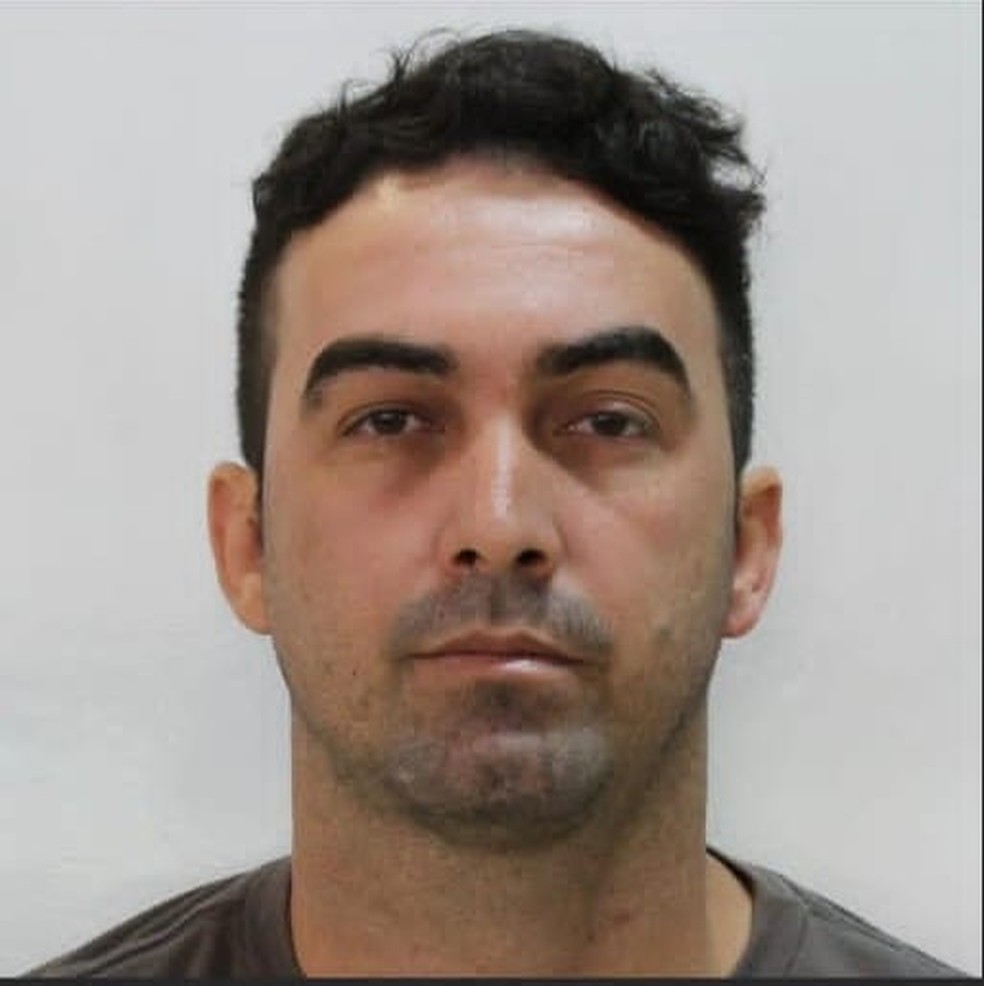 José Raclilson Viana de Oliveira, de 36 anos, morreu na tarde desta quarta-feira (12) na Cidade do Povo — Foto: Reprodução