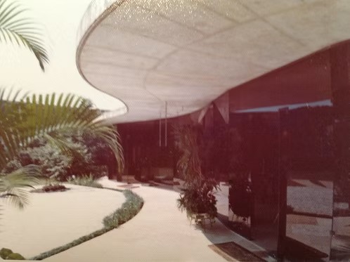 Entrada da residência antigamente — Foto: Arquivo pessoal