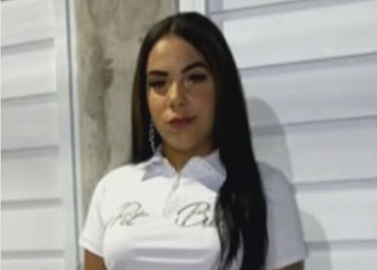 Mulher é presa em hospital após matar a facadas namorada do ex-companheiro e esfaquear homem