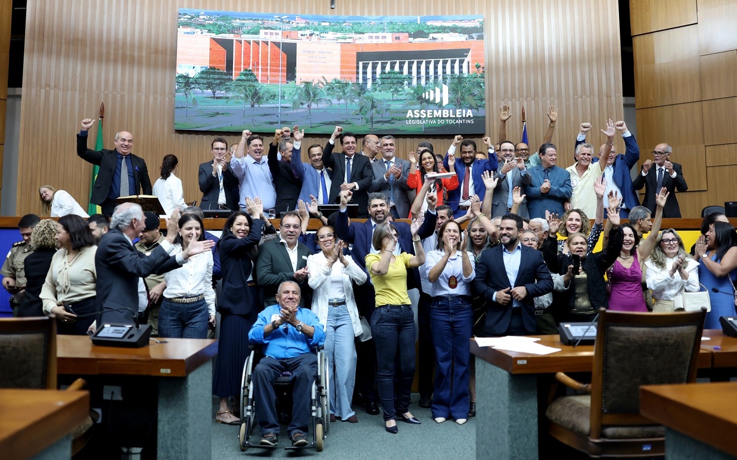 Servidores do Tocantins terão teto salarial de R$ 41,8 mil a partir de abril de 2026