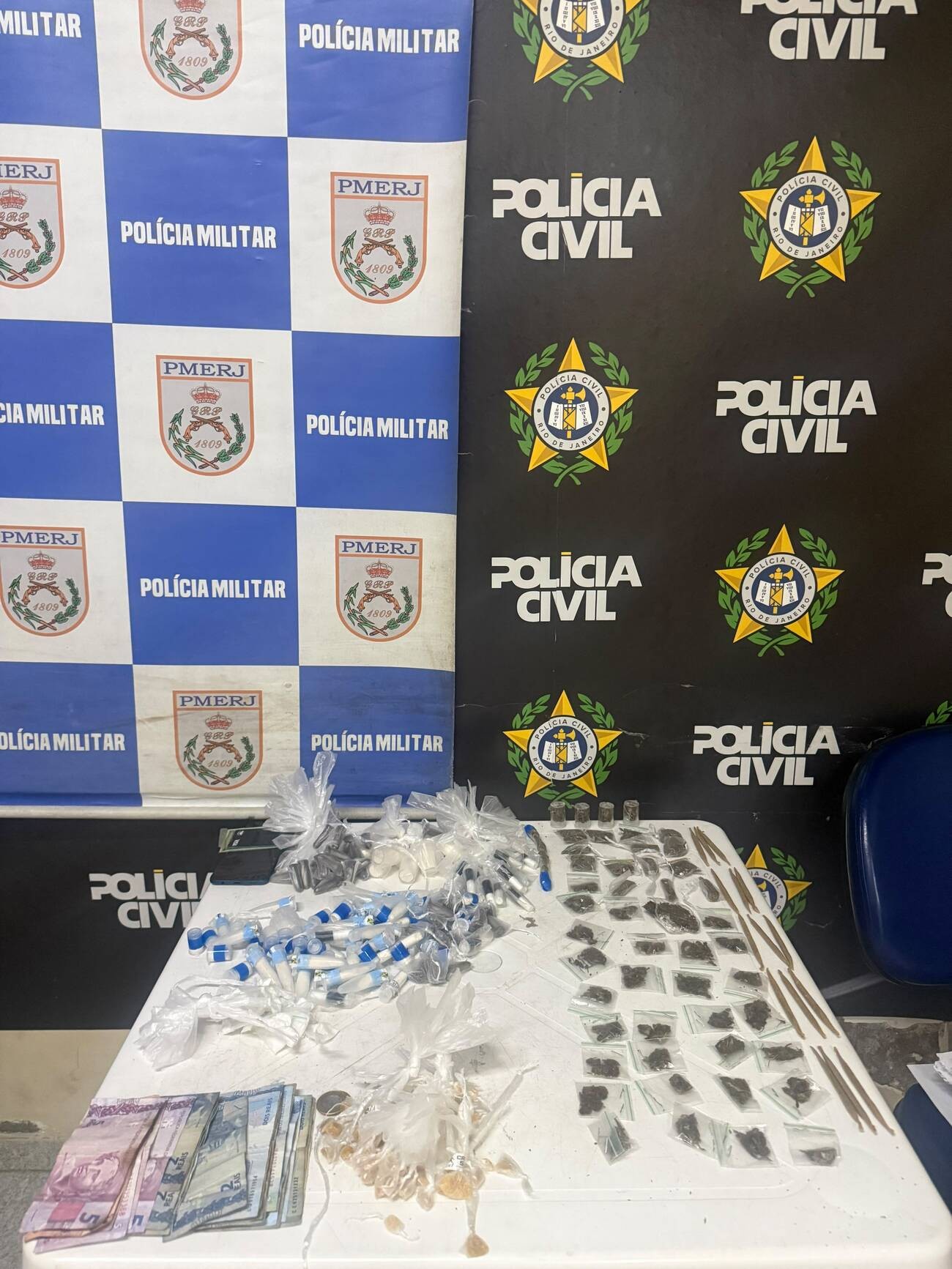 Homem é preso por suspeita de tráfico de drogas em Barra Mansa