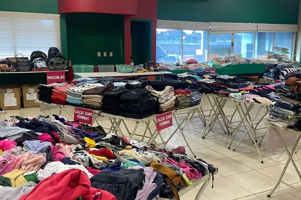 Bazar da AACC tem roupas e brinquedos a partir de R$ 5 em Campo Grande