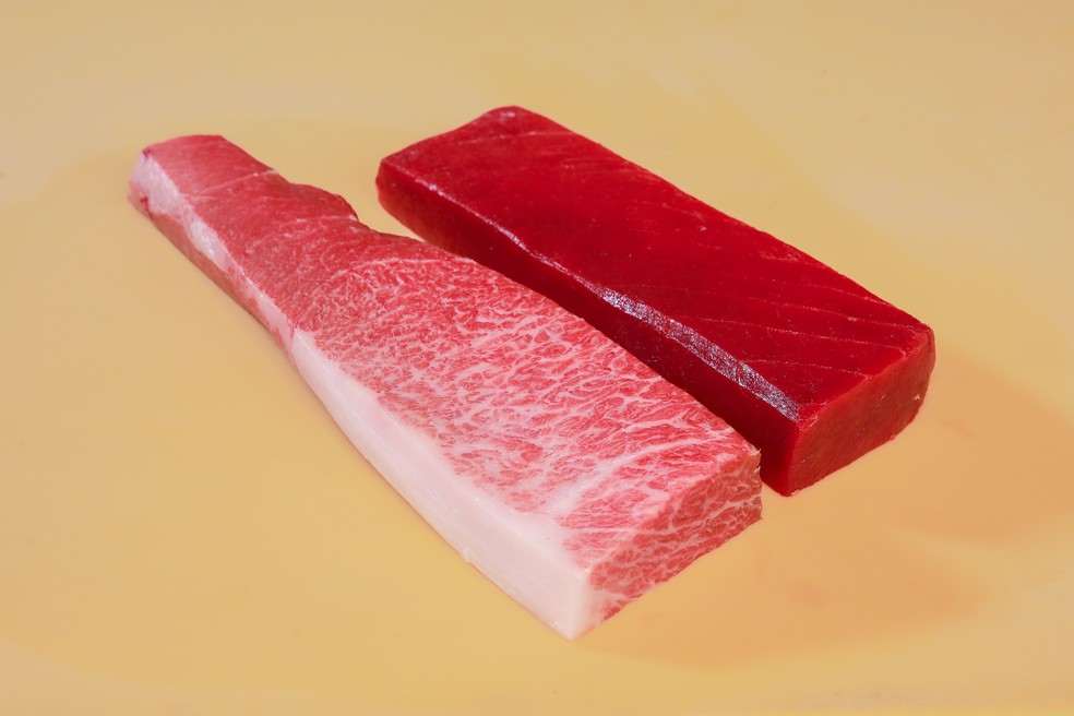 Cortes de bluefin, atum que tem a carne mais macia e cara do mundo. — Foto: Celso Tavares/g1