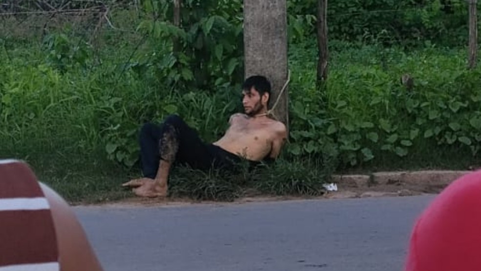 Homem amarrado a poste foi preso após 19 dias em fuga — Foto: Reprodução