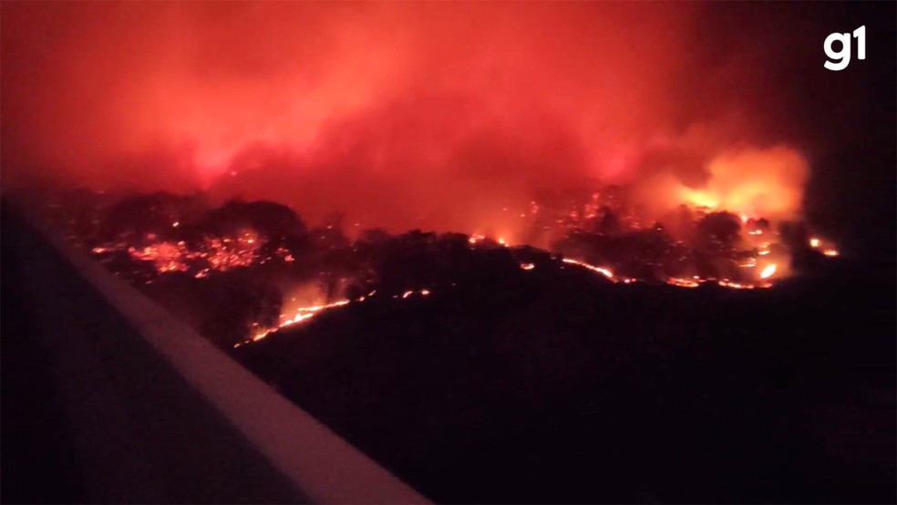Céu mudou de cor após incêndios no Pantanal — Foto: Divulgação/Bombeiros