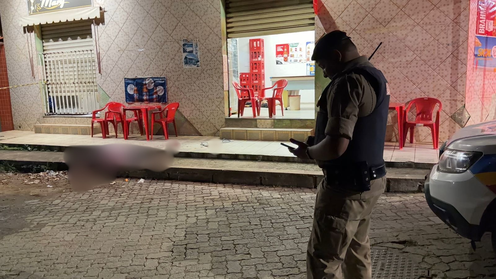Atirador invade bar e mata dois homens em Governador Valadares
