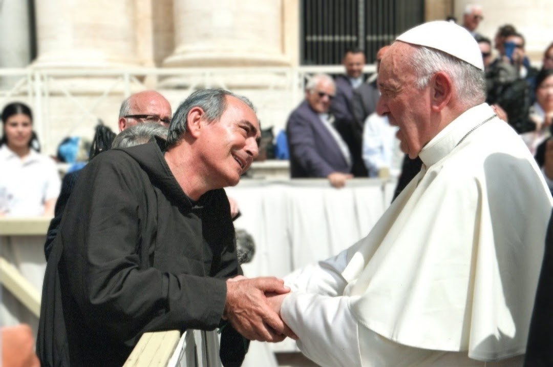 Frei França, de Caruaru, celebra Jubileu de 40 anos como frade capuchinho