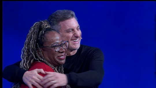 Quem é a professora de Uberlândia que ganhou R$ 150 mil no 'Domingão com Huck'