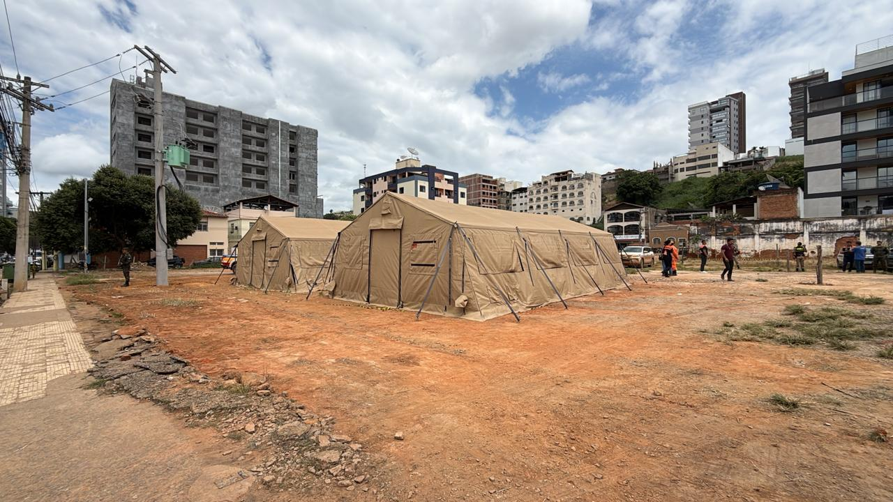 Ubá terá reforço no atendimento à saúde; Defesa Civil pede para moradores não voltarem para áreas já evacuadas