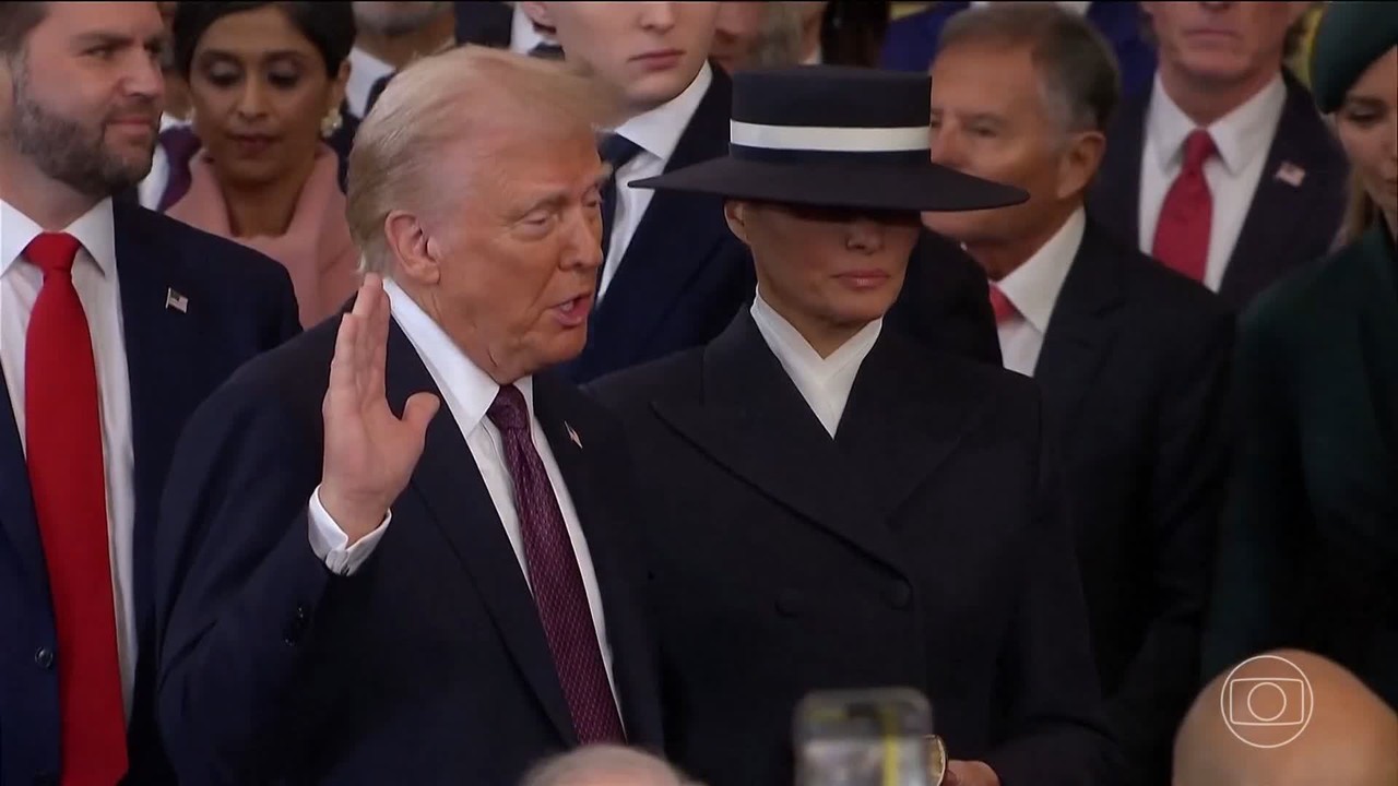 Doutrina 'Donroe', campanha agressiva, portas fechadas para imigrantes: como será o governo Trump em 2026?