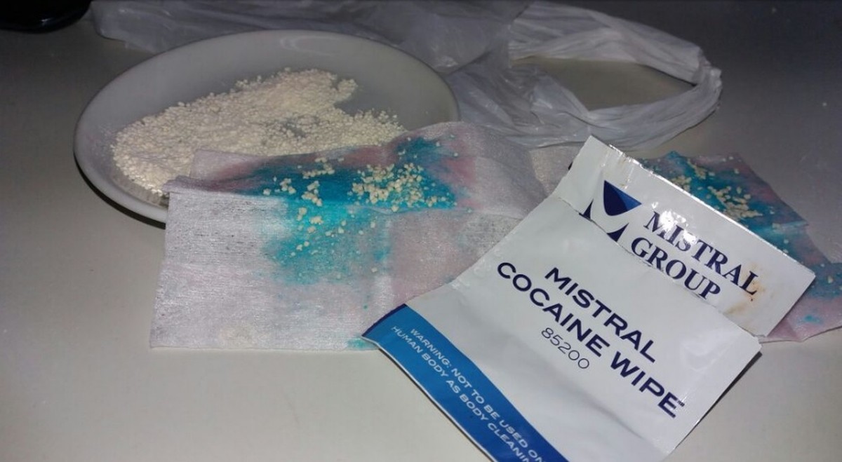 Teste falha ao indicar que herbicida é cocaína, e homem fica 21 dias