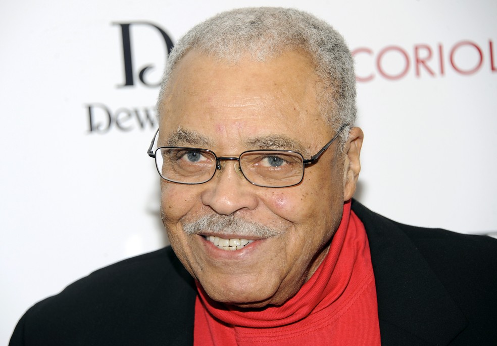 James Earl Jones no Paris Theater, em Nova York (EUA), em 2012 — Foto: Evan Agostini/AP