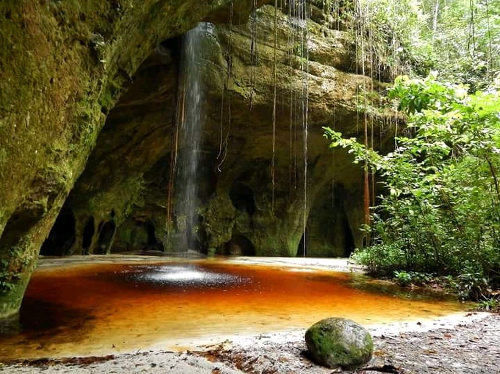 Tá de férias? Caverna do Maroaga, em Presidente Figueiredo, é paraíso das  grutas e cachoeiras no AM | Amazonas | G1