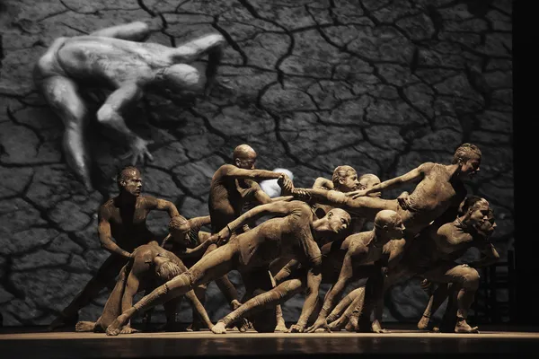 Eu escolho como dançar o poema', diz Deborah Colker sobre criar