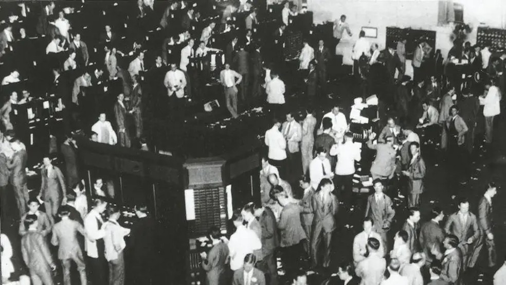 Em outubro de 1929, o terror tomou conta dos investidores na Bolsa de Valores de Nova York — Foto: Getty Images via BBC