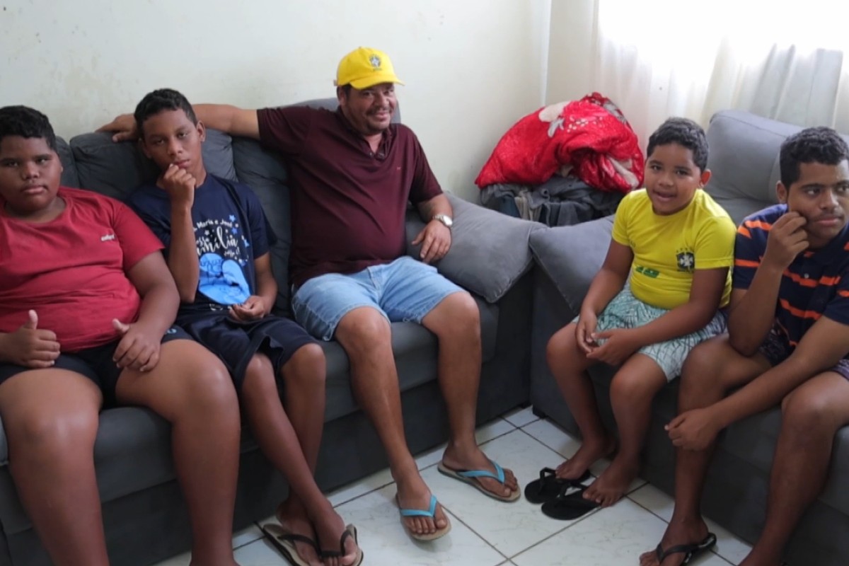 Trabalho informal, contas e falta de escolha marcam rotina de quem vive à margem do crescimento em MS