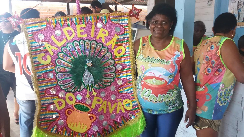 Em Macapá, blocos Caldeirão do Pavão e Formigueiro desfilam na quarta-feira de cinzas