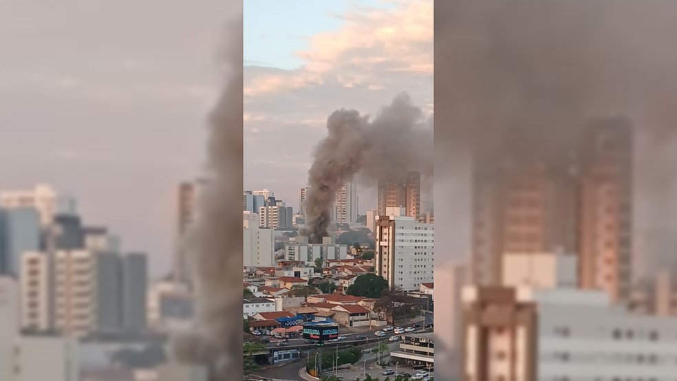 2 de 4
Fumaça se expandiu para outras áreas da cidade — Foto: Arquivo pessoal