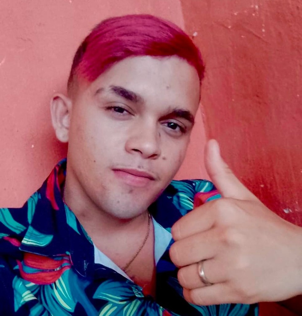 Influenciador digital conhecido como 'Balaio de Gato' é assassinado a facadas após comemorar vitória de candidato à prefeito em Boqueirão, na PB — Foto: Reprodução/Redes socias