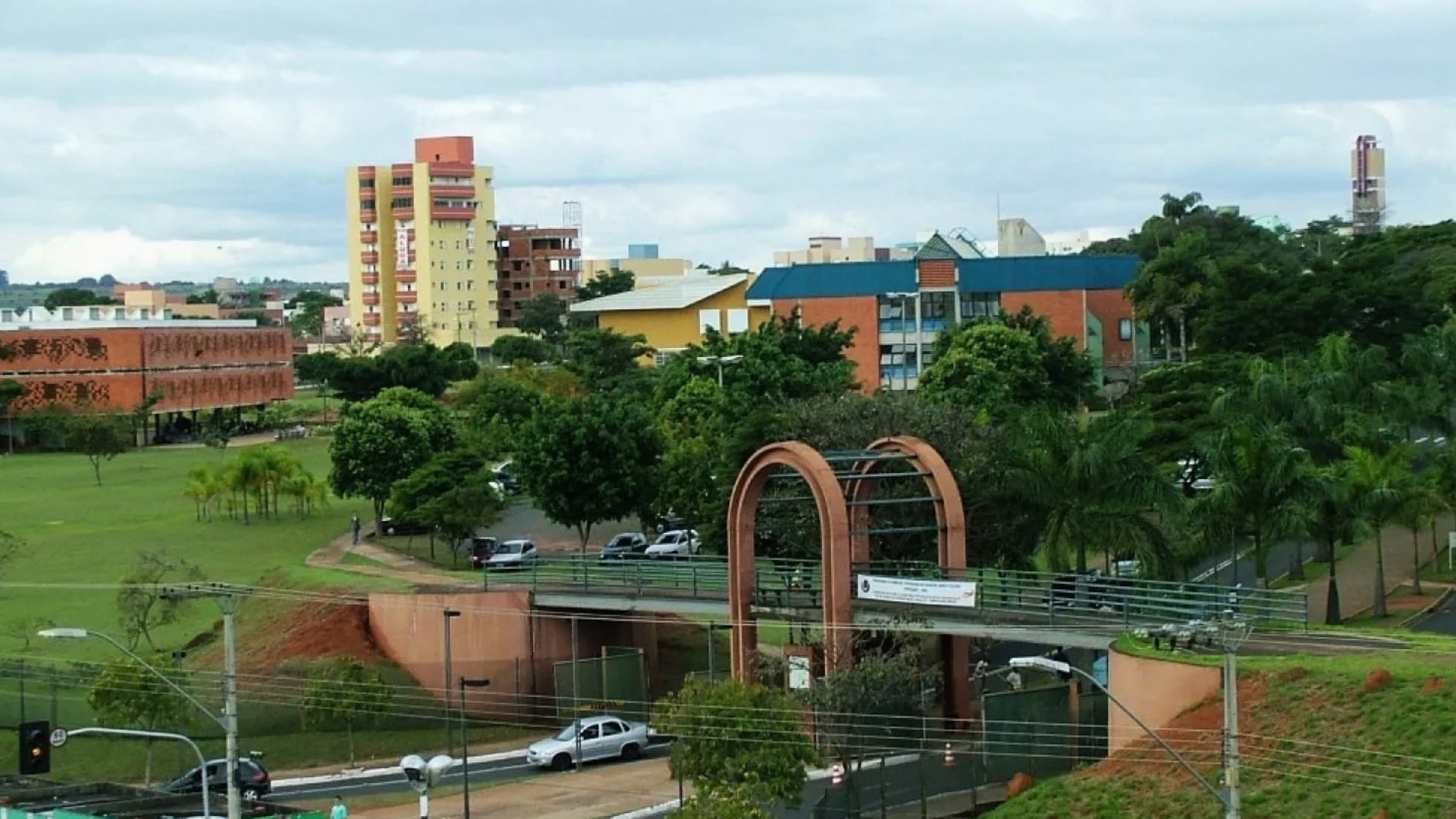 UFU abre cursos de Automação com uso de IA em Uberlândia e Jogos Digitais em Ituiutaba
