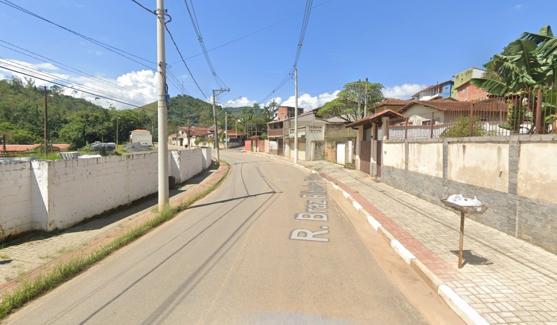Motorista é preso por embriaguez ao volante após capotar carro em Monteiro Lobato, SP