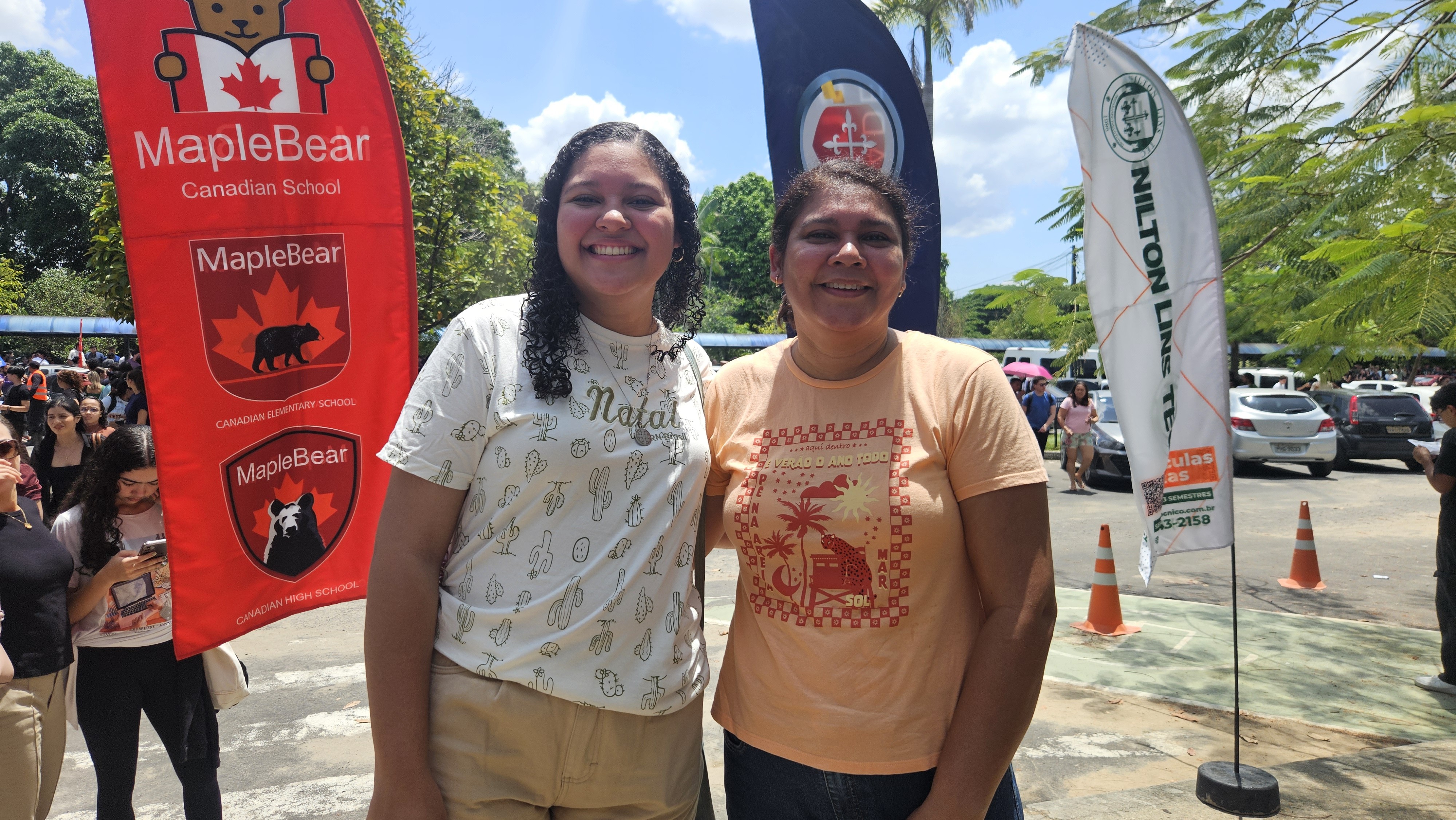 Mãe e filha fazem Enem 2025 em Manaus: ‘Ela me desafiou’, diz dona de casa