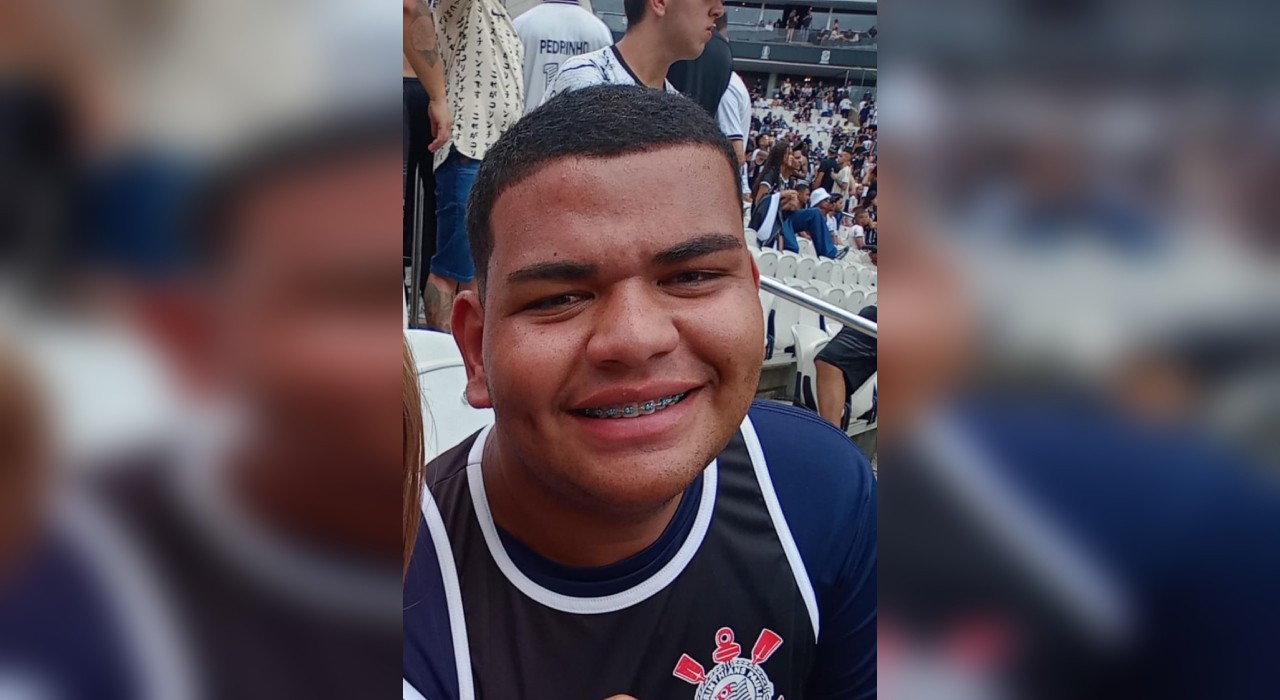 Irmão do salva-vidas que morreu em parque aquático presta depoimento | G1