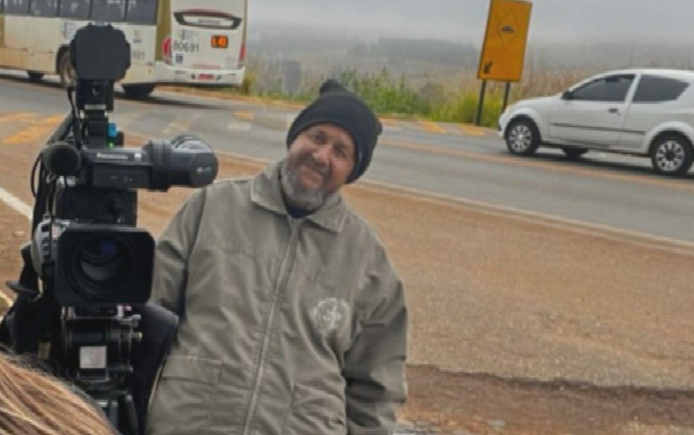 Divino Costa, repórter cinematográfico da TV Anhanguera — Foto: Reprodução/TV Anhanguera