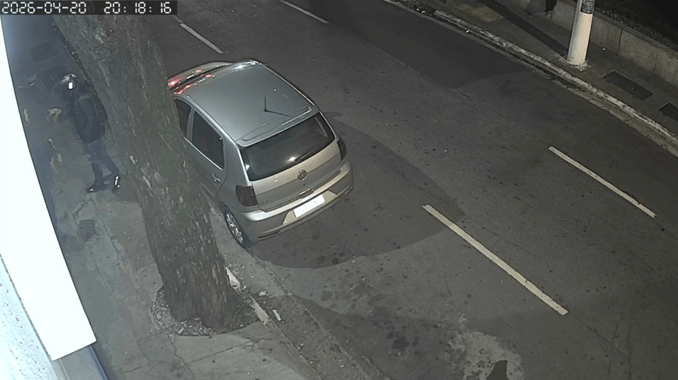 VÍDEO mostra momento em que jovem de 26 anos é baleado ao defender namorada de assalto na Vila Olímpia, em SP