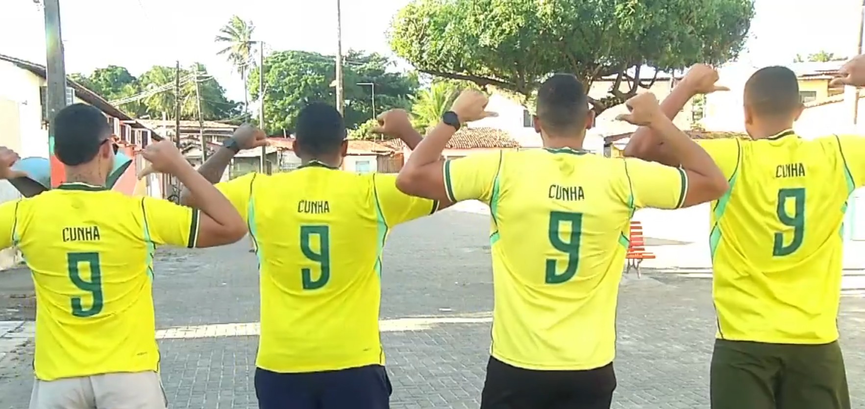 Por que Matheus Cunha comemora gols 'surfando'? Entenda ligação do atacante com o RN