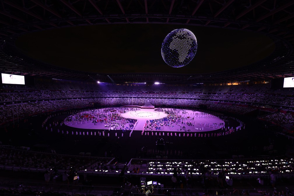 As melhores imagens da cerimónia de abertura dos Jogos Olímpicos -  Fotogalerias - Correio da Manhã