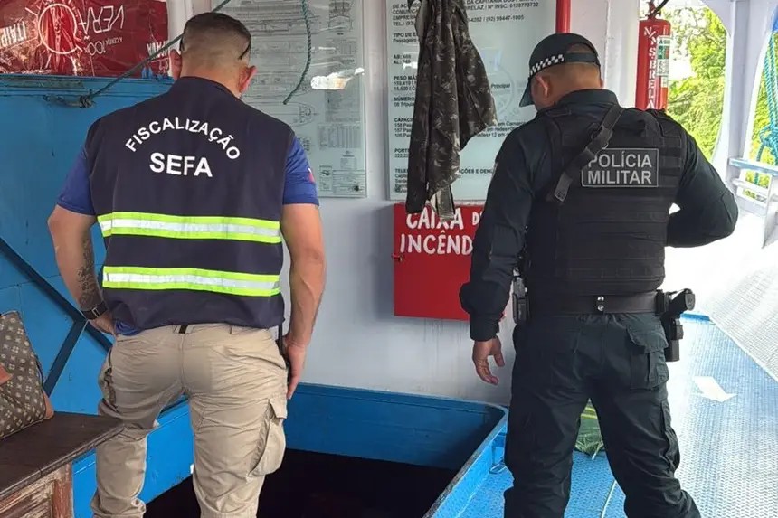 Fiscais apreendem 25 toneladas de açaí e quase 77 mil garrafas de aguardente no Pará