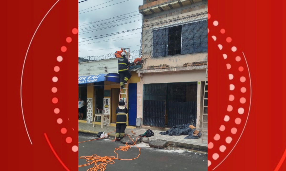 Homem morre após sofrer descarga elétrica enquanto trabalhava em telhado no interior da Bahia