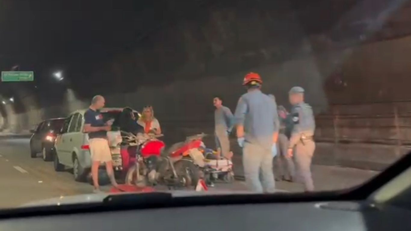 Motociclista fica ferido após batida contra carro no Túnel Joá Penteado, em Campinas