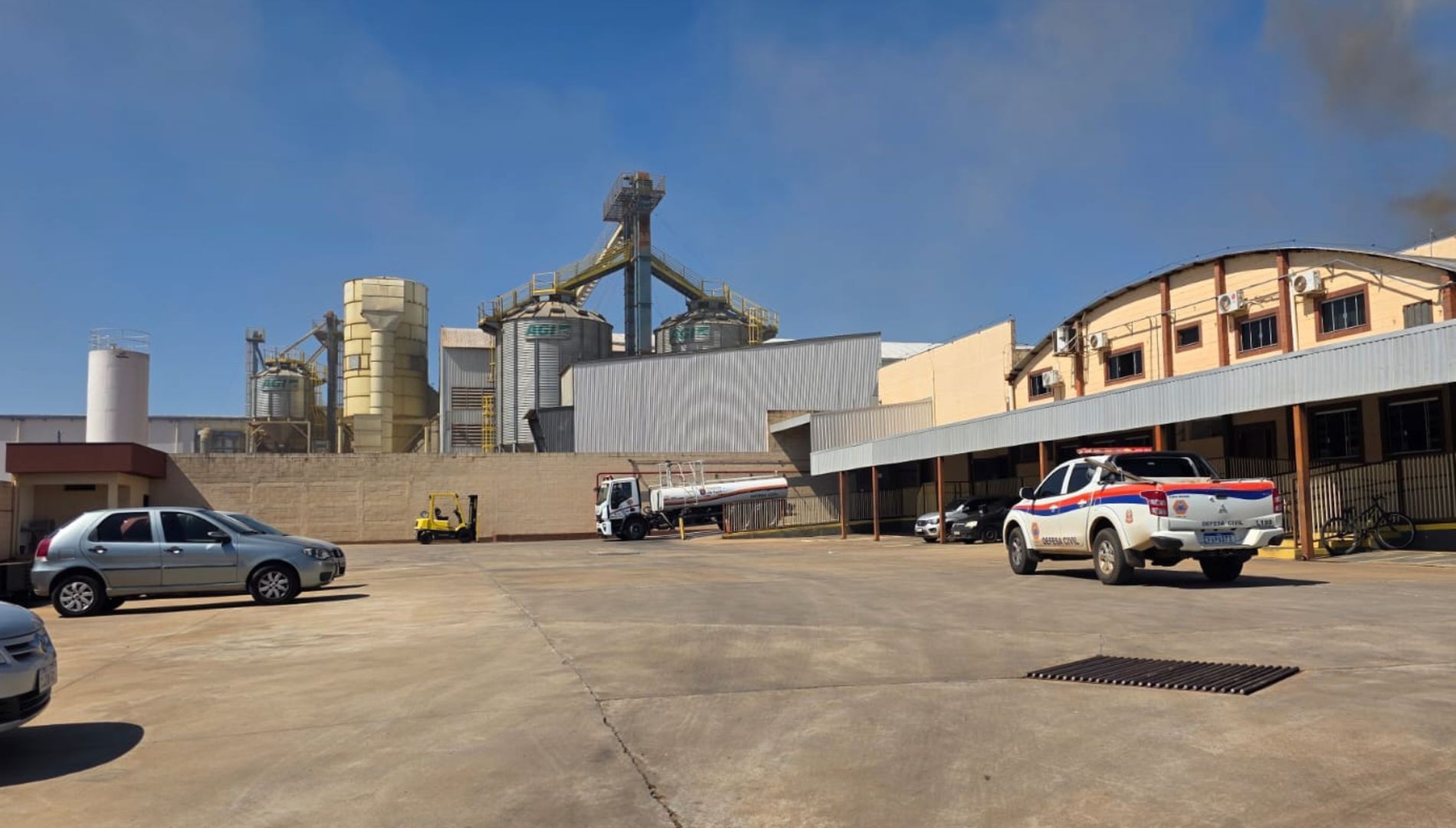 Fogo atinge empresa de importação e exportação de amendoim em Tupã