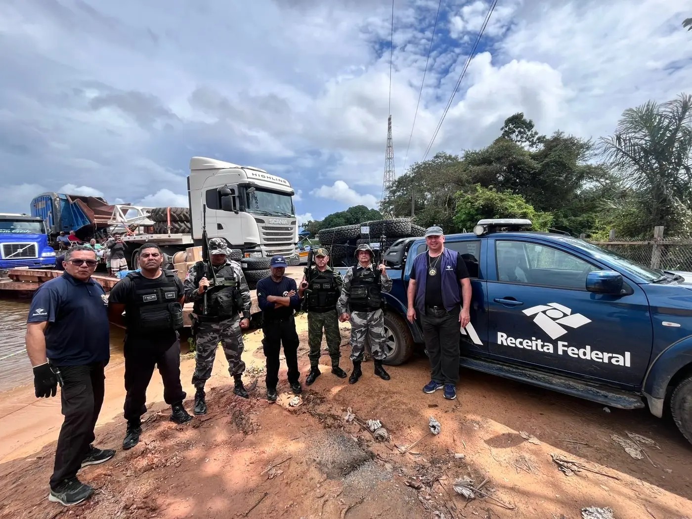 Fiscalização no Rio Amazonas, em Óbidos, apreende R$ 83 mil em mercadorias sem nota fiscal vindas da Zona Franca de Manaus