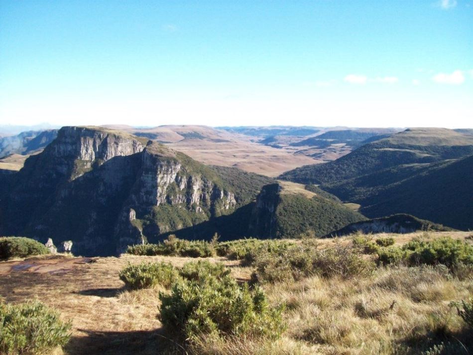 Por que uma das cidades mais frias de SC, onde costuma nevar, registrou umidade similar a do Saara