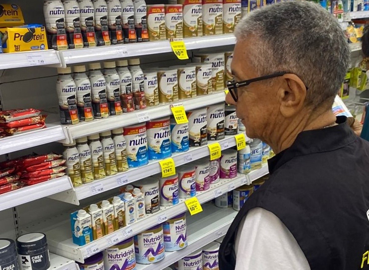 Três farmárcias são autuadas e mais de 100 produtos são apreendidos em João Pessoa