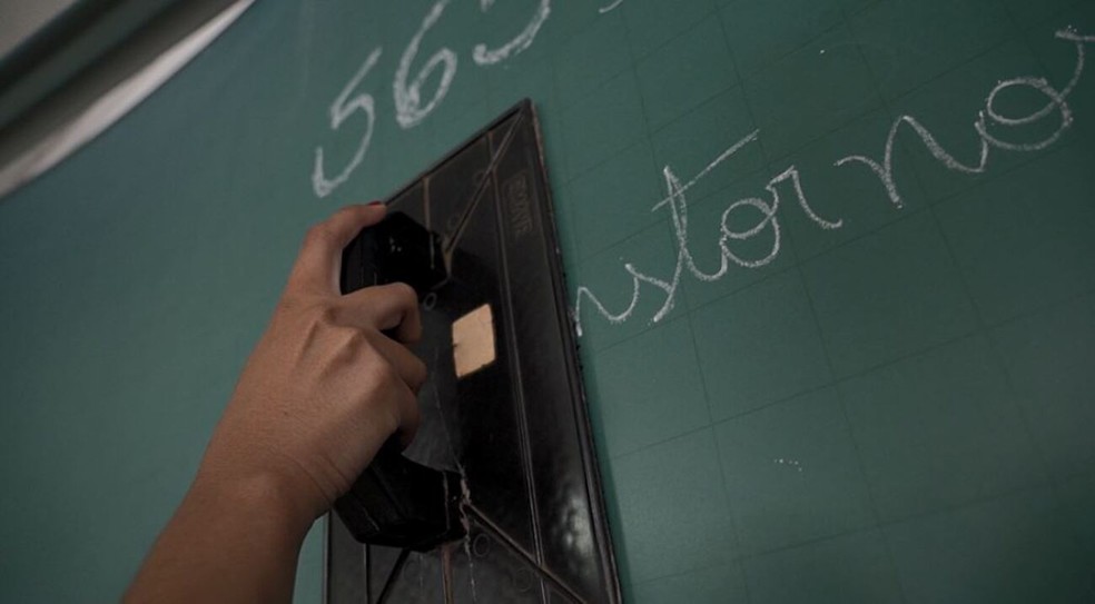 Centenas de professores precisaram se afastar das aulas por transtornos mentais na região Central do estado de SP — Foto: Rodrigo Sargaço/EPTV