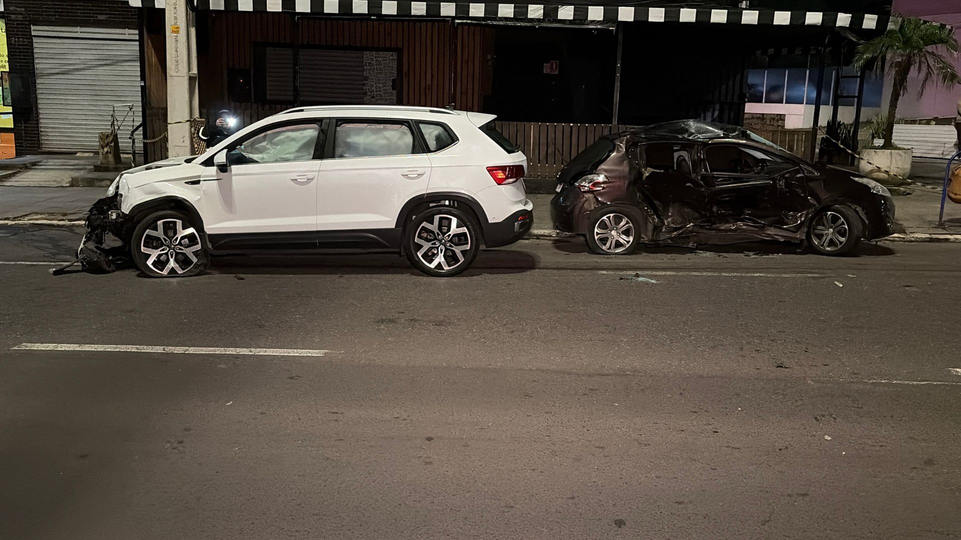 Músico morre a caminho de show após acidente de trânsito em Porto Alegre
