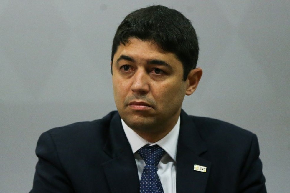 Bolsonaro anuncia que vai manter Wagner Rosário como ministro da Controladoria-Geral da União | Política | G1